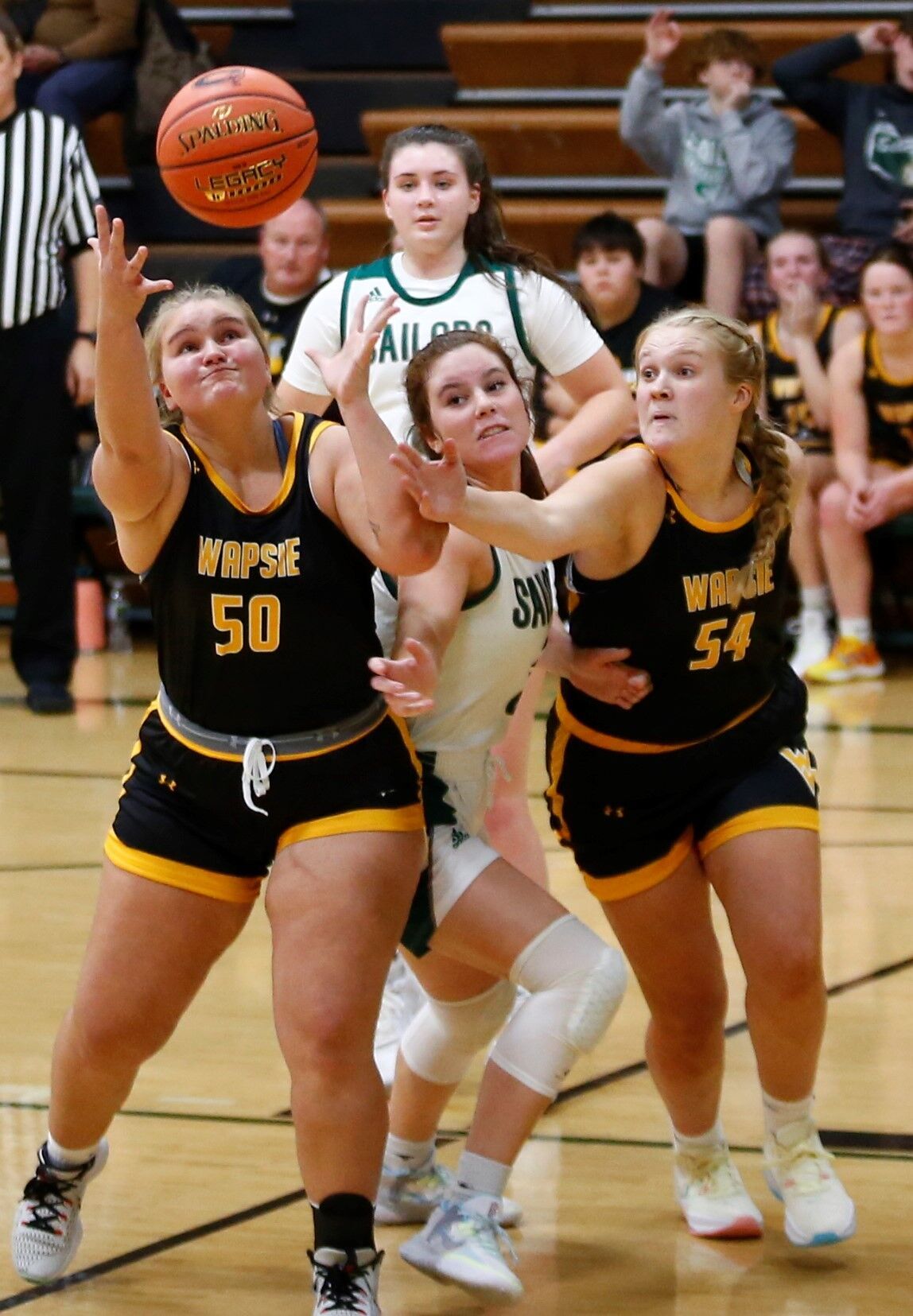 113022-spt-columbus-wapsie-3